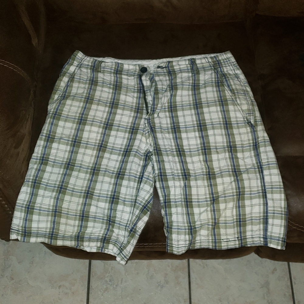 Men's Plaid Shorts